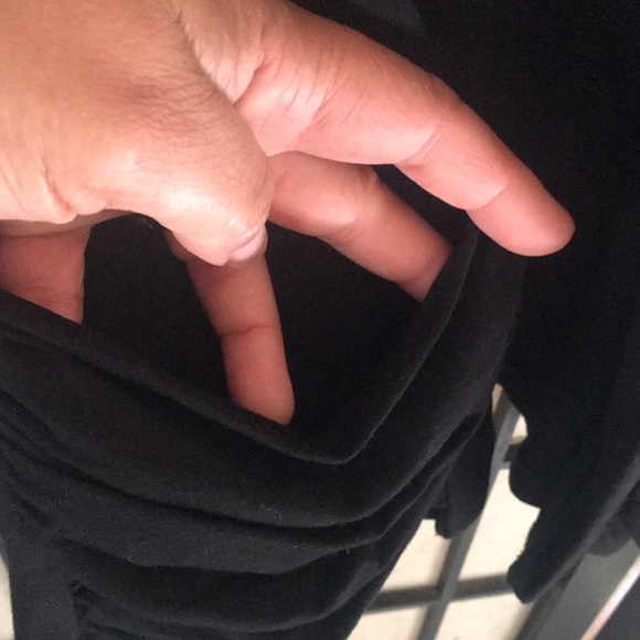 Chaus Black Cardigan w/pockets EUC - Picture 3 of 3